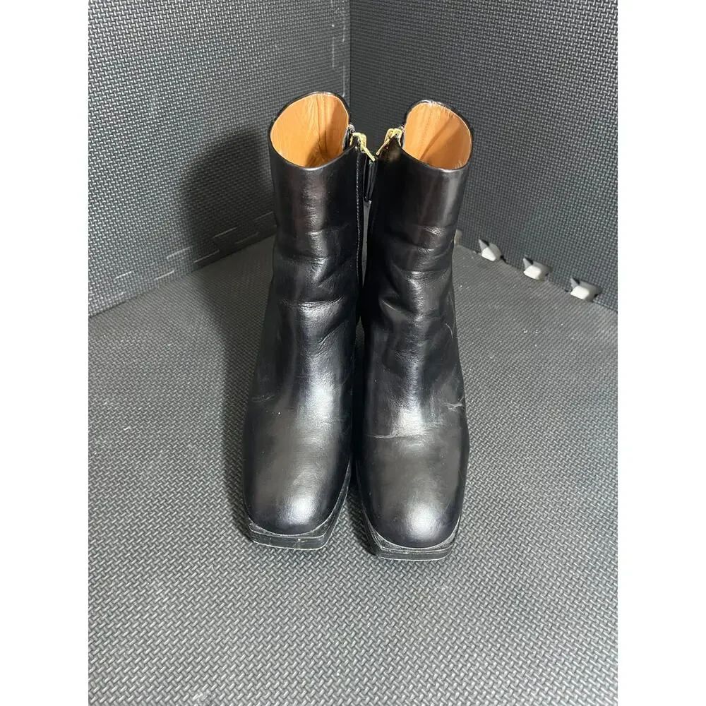 Tory Burch Women Ruby 90 Link Chain‎ Black Leather Chunky Boots size 8.5